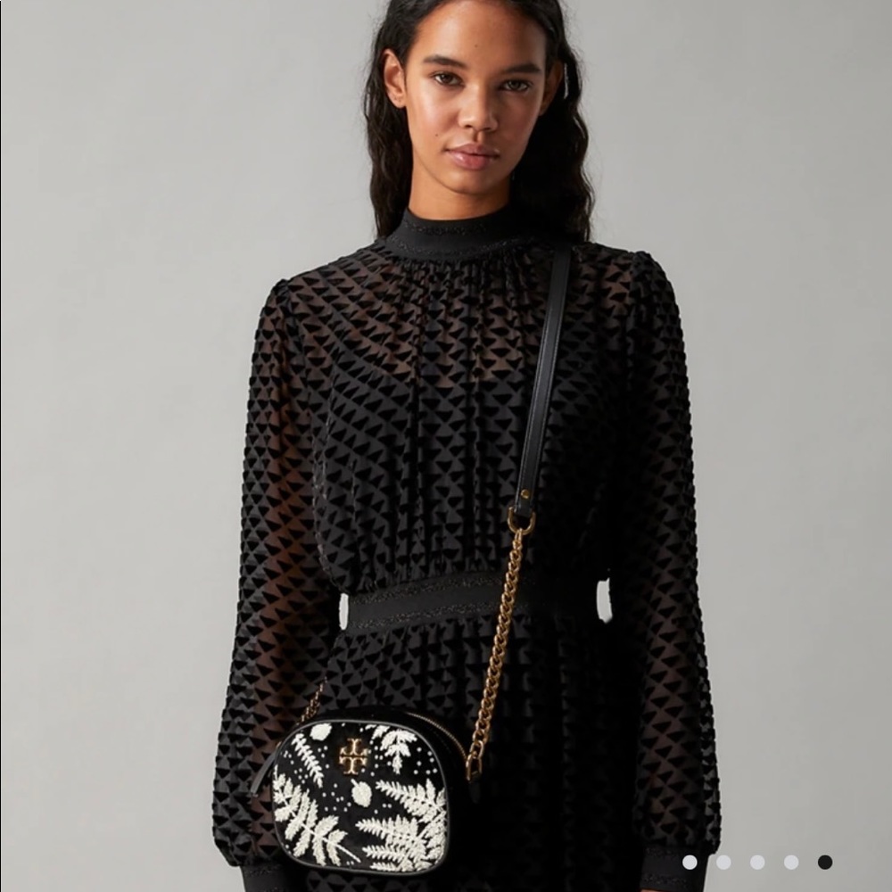 KIRA EMBROIDERED VELVET SMALL CAMERA BAG